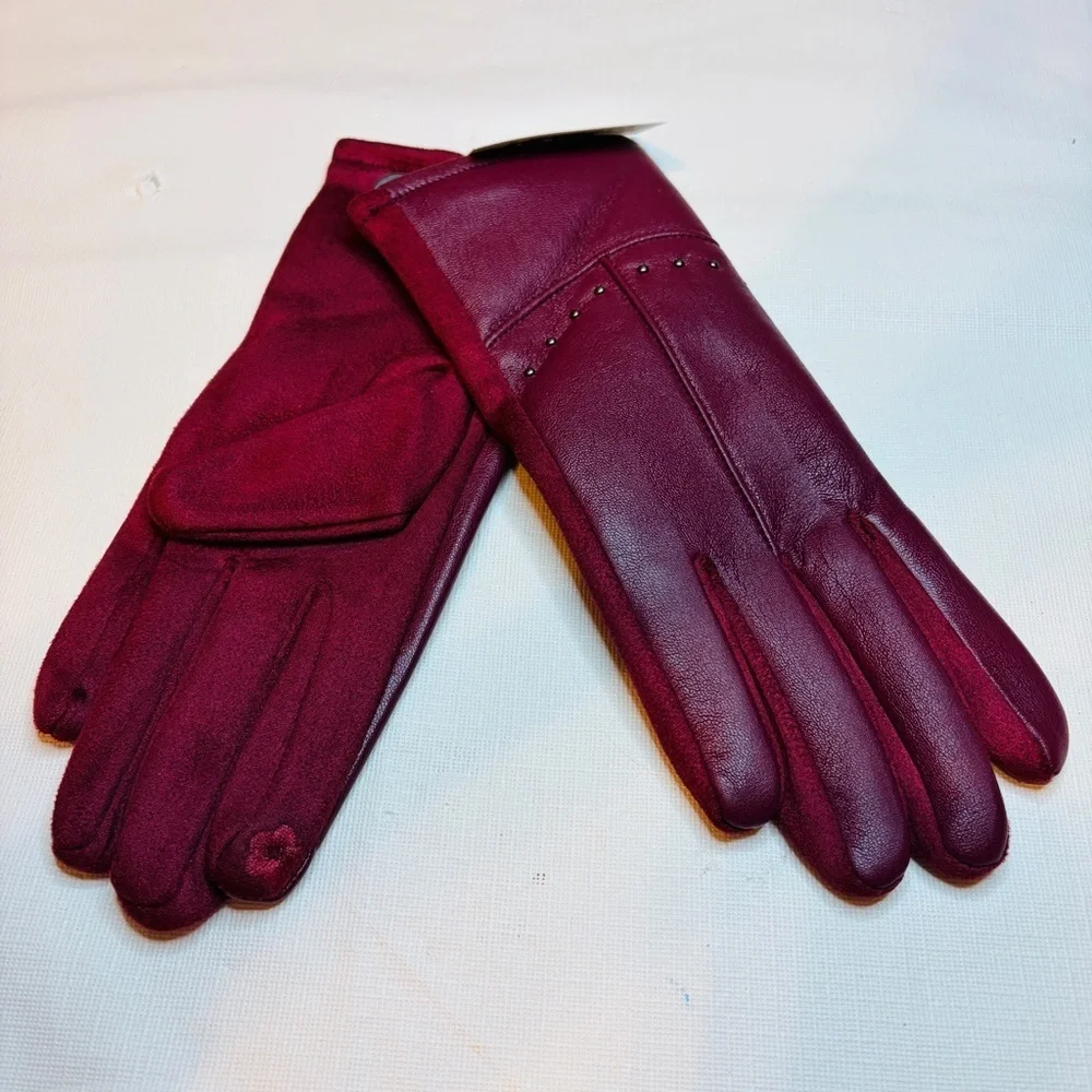 Chic Maroon Leather Gloves with Smartphone Finger and soft inside